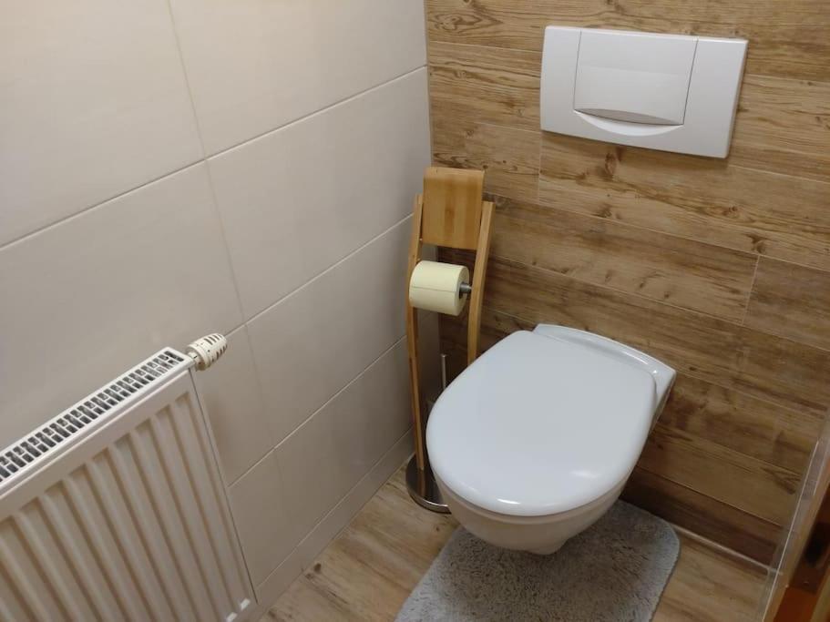 S'Rastl Direkt Mit Bergpanorama Apartment กรุนเดิลเซ ภายนอก รูปภาพ