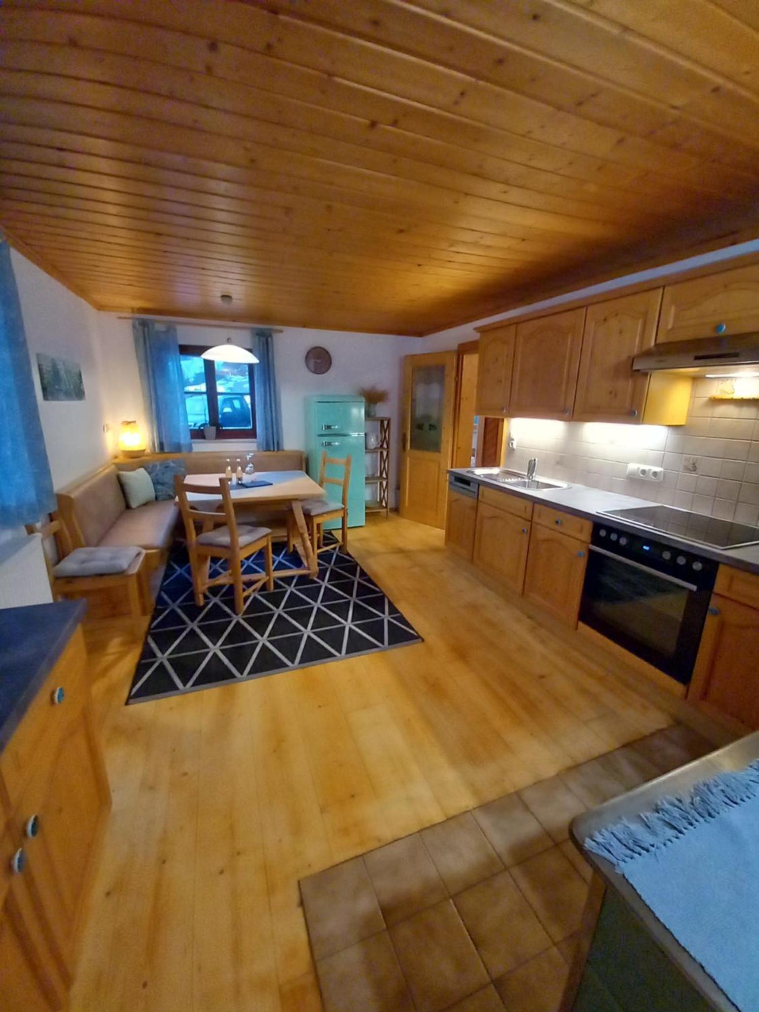 S'Rastl Direkt Mit Bergpanorama Apartment กรุนเดิลเซ ภายนอก รูปภาพ